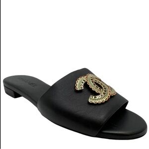 Chanel 19a Lambskin Black Leather CC Sandals Slides Size 37